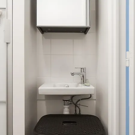 Apartment Fully Equipped Flat In The 15th District