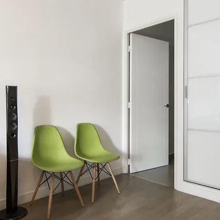 Fully Equipped Flat In The 15th District